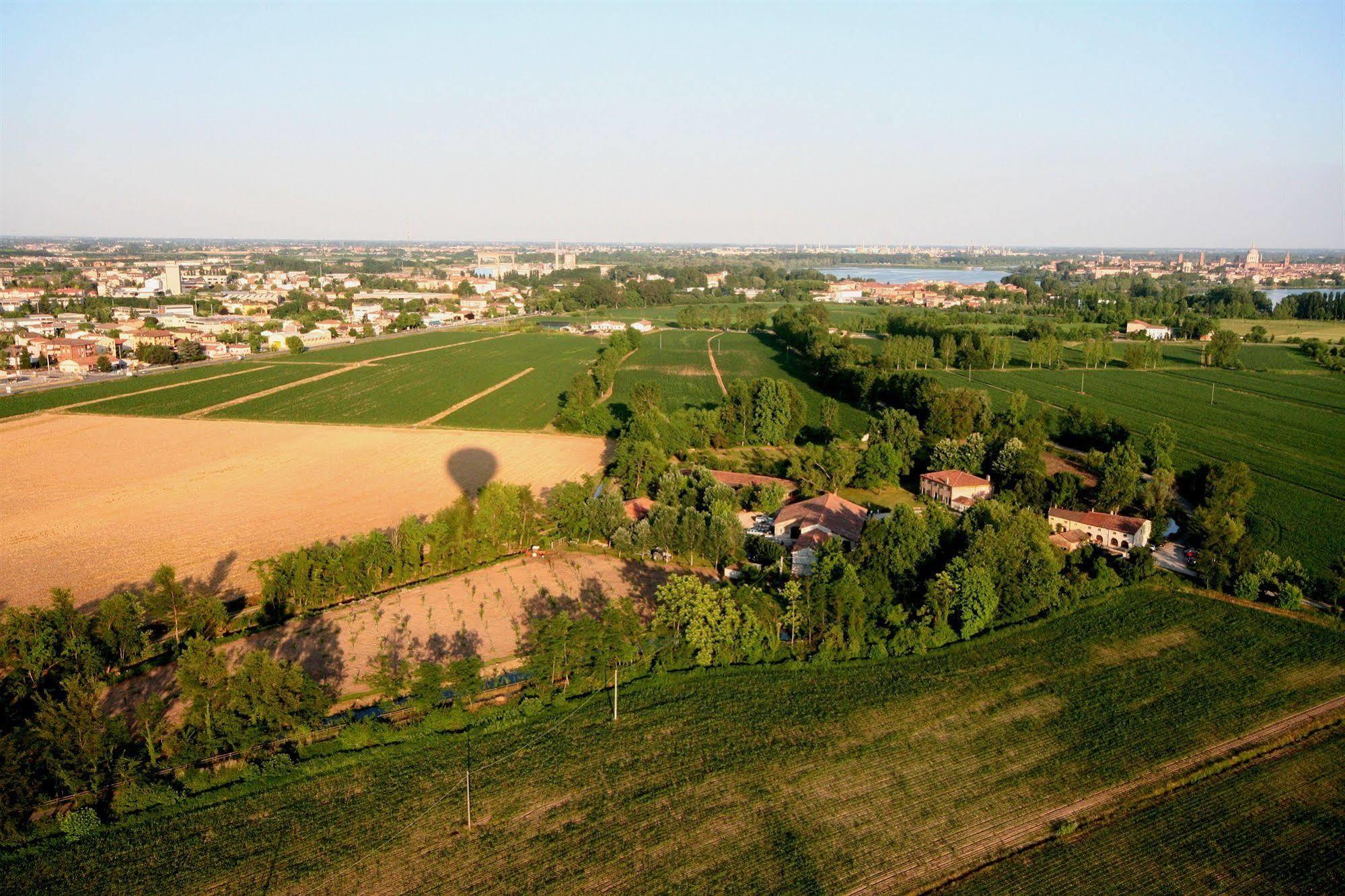 Agriturismo Corte San Girolamo Mantova Kültér fotó